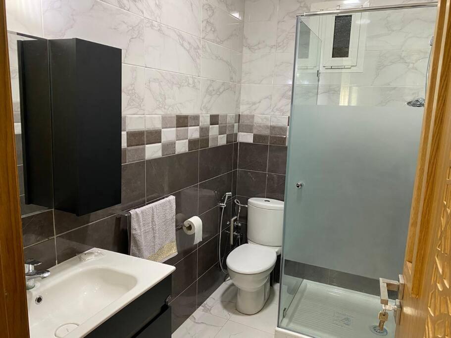 Lovely 4-Bedroom Condo With Pool Rabat Exterior photo